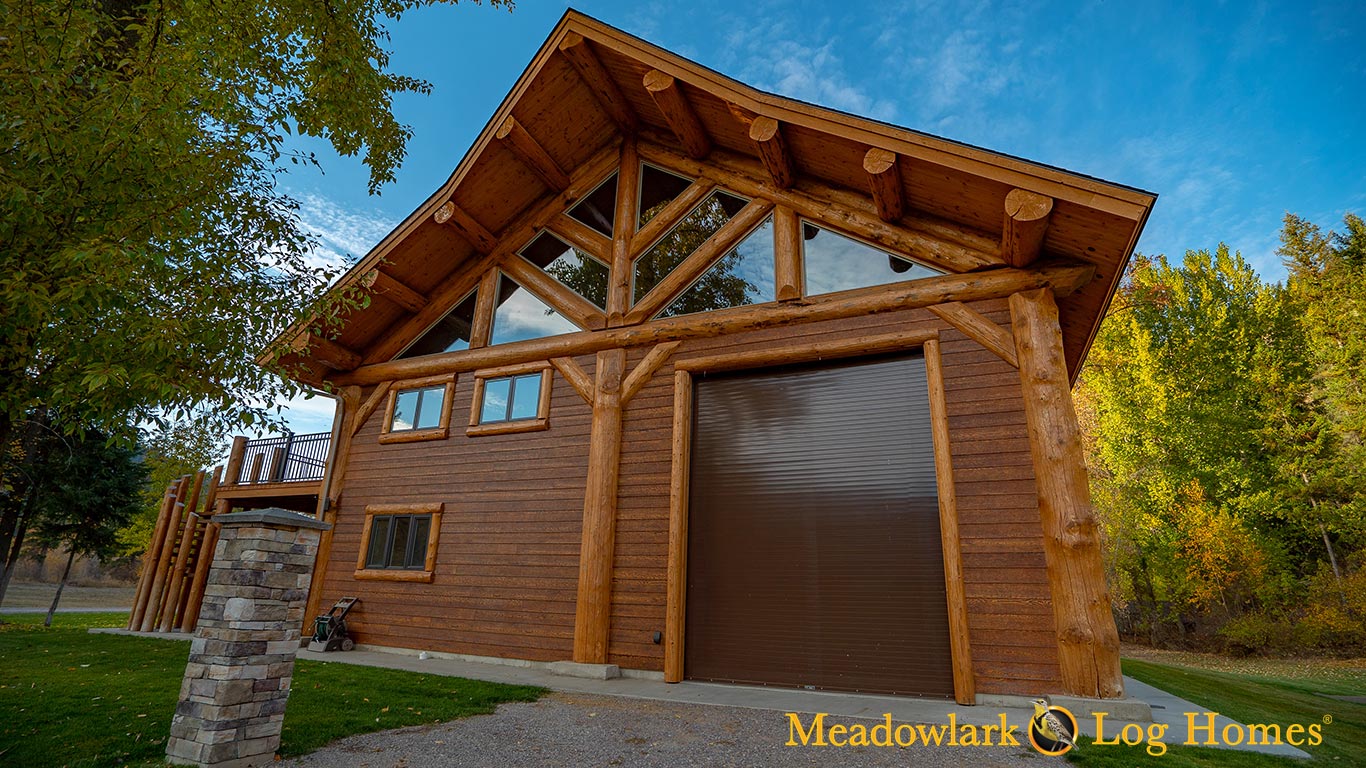 42x52 Montana  Timber  Frame  Meadowlark Log Homes 