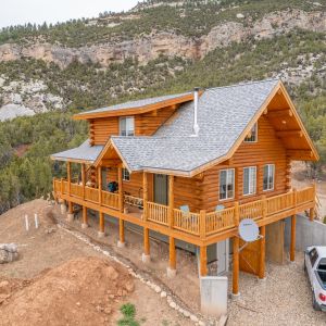 meadowlark log homes